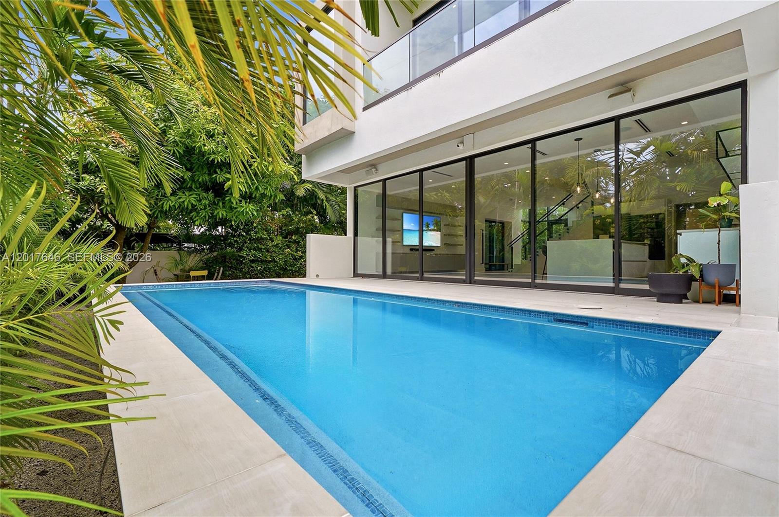 OCEAN SIDE SEC OF THE ISL - Residential