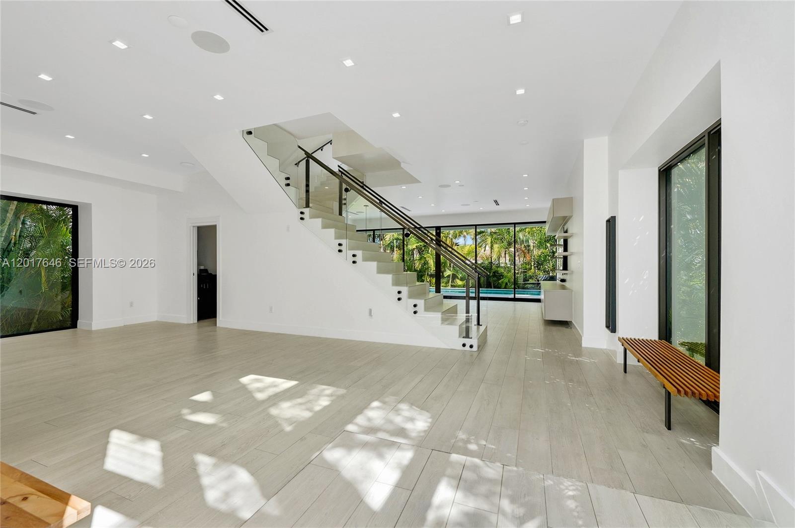 1311 Bay Dr