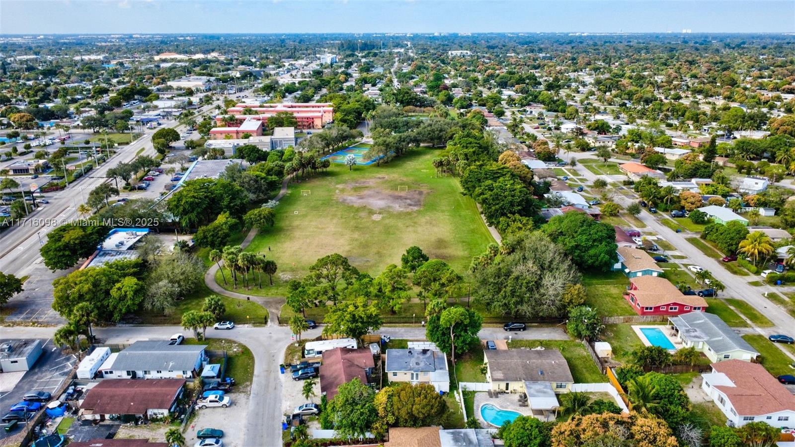 BREEZYWAY MANOR ADD - Residential