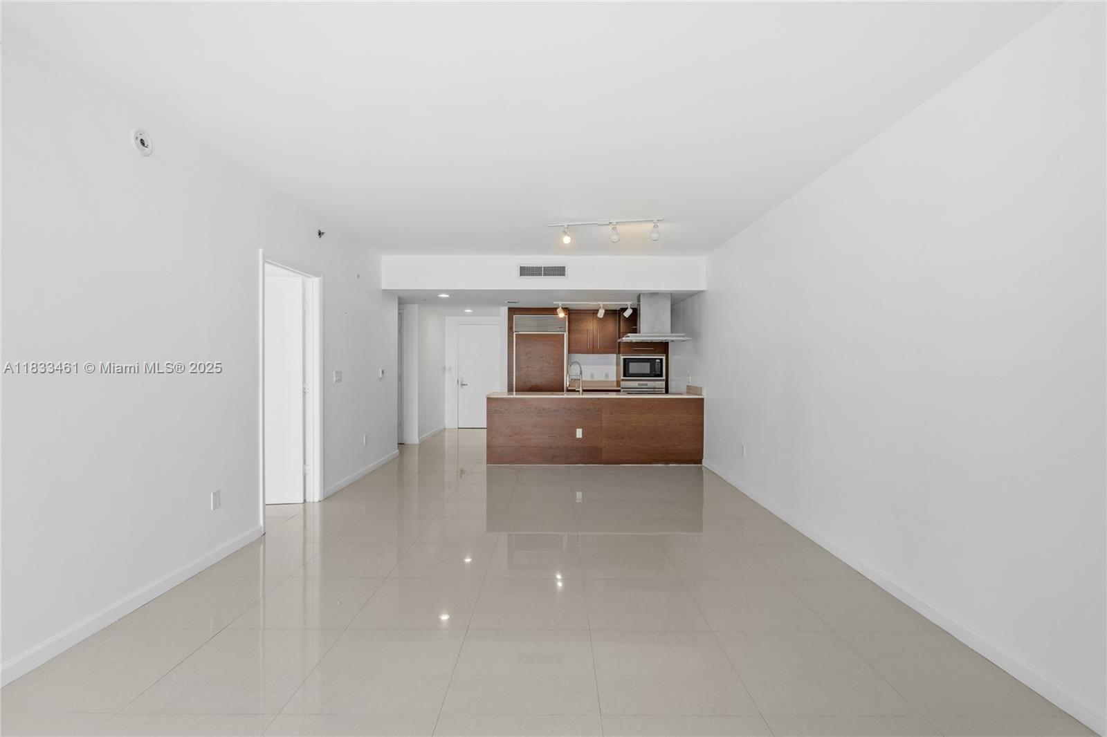 ICON BRICKELL NO TWO - Residential