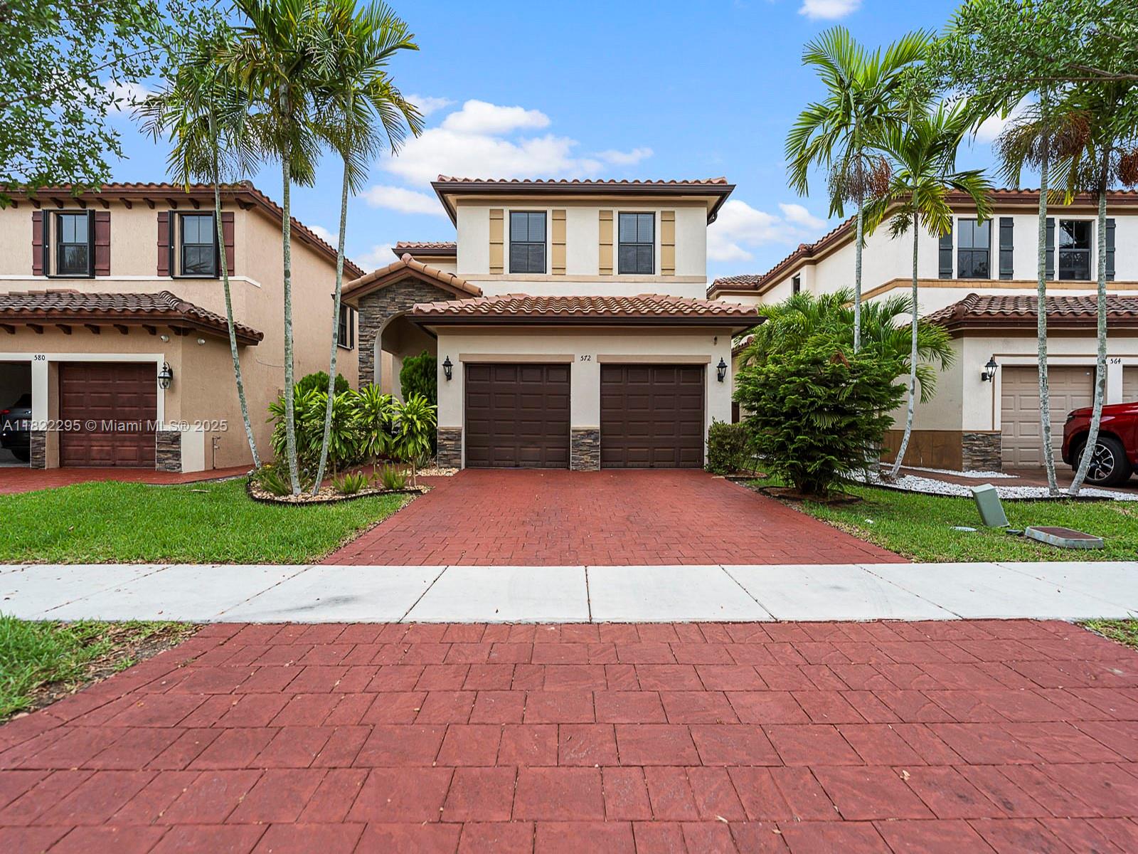 BAYWINDS AT COZUMEL - Residential