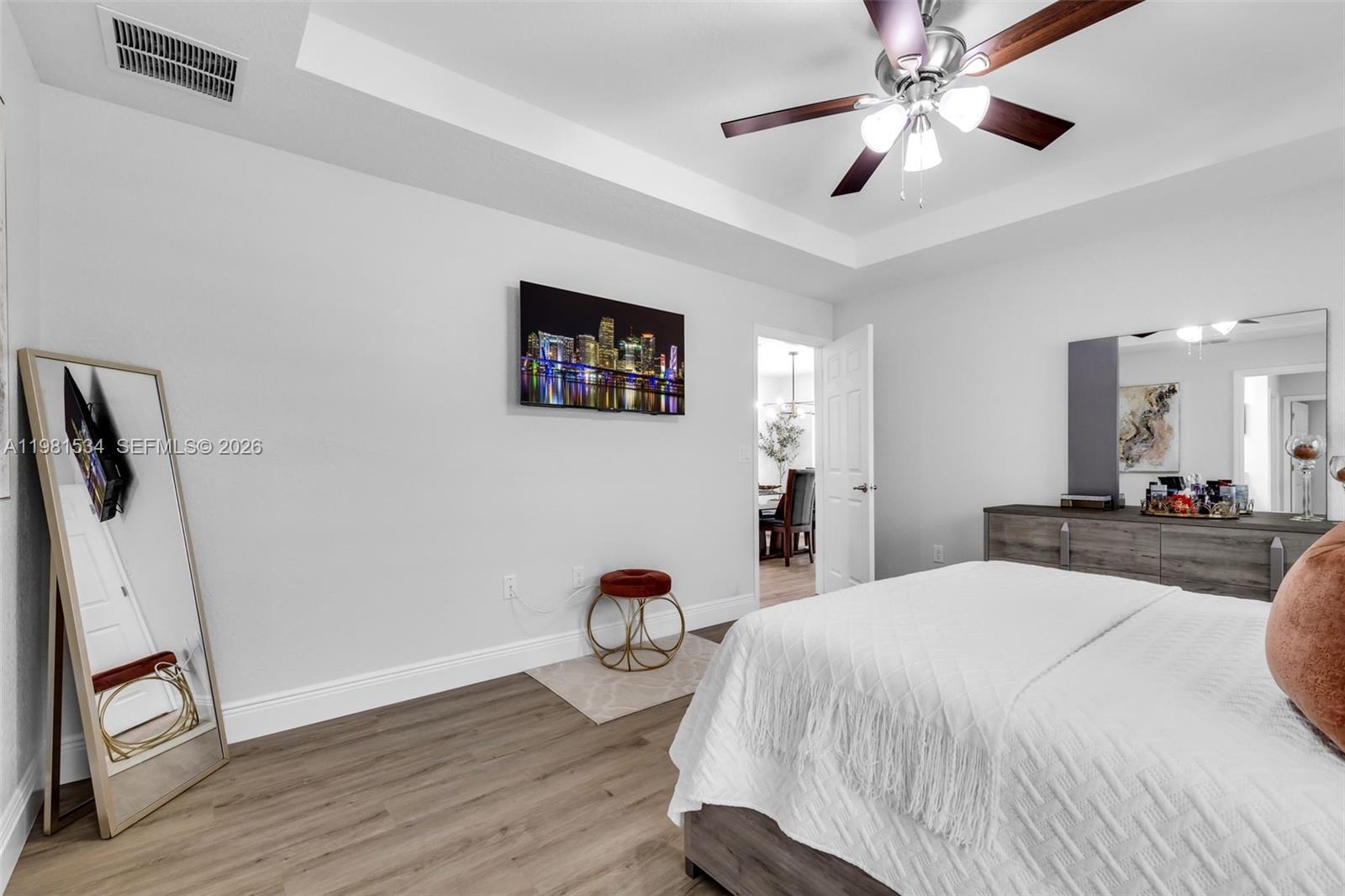 ROLLING HILLS UNIT 4 HILLS - Residential