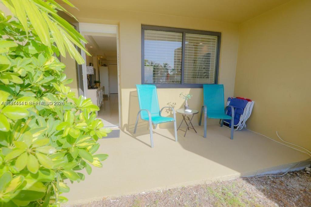 YACHT CLUB CONDO (THE) - Residential