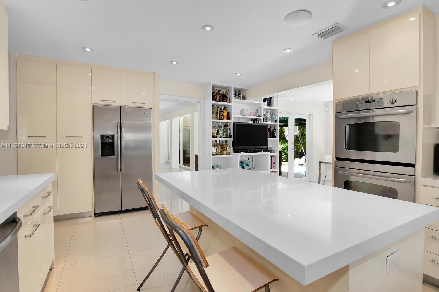 BISCAYNE KEY ESTATES - Residential