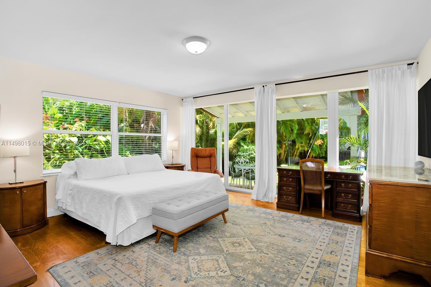 BISCAYNE KEY ESTATES - Residential