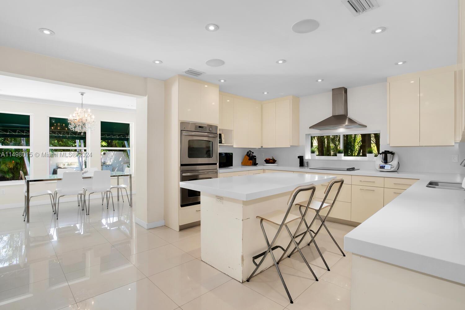 BISCAYNE KEY ESTATES - Residential