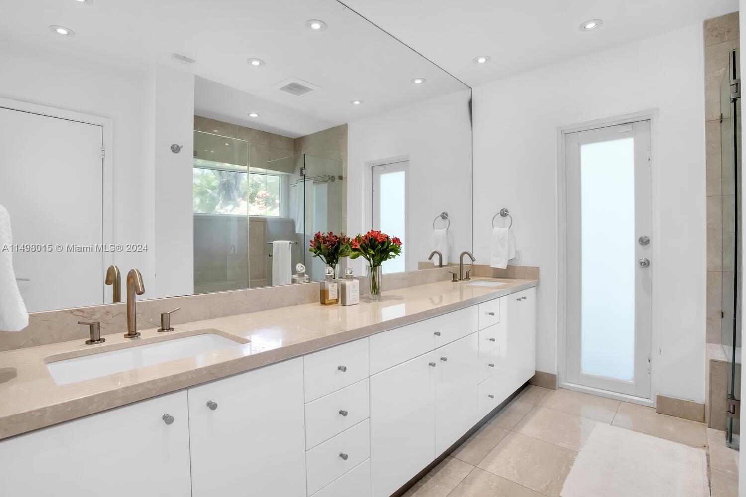 BISCAYNE KEY ESTATES - Residential