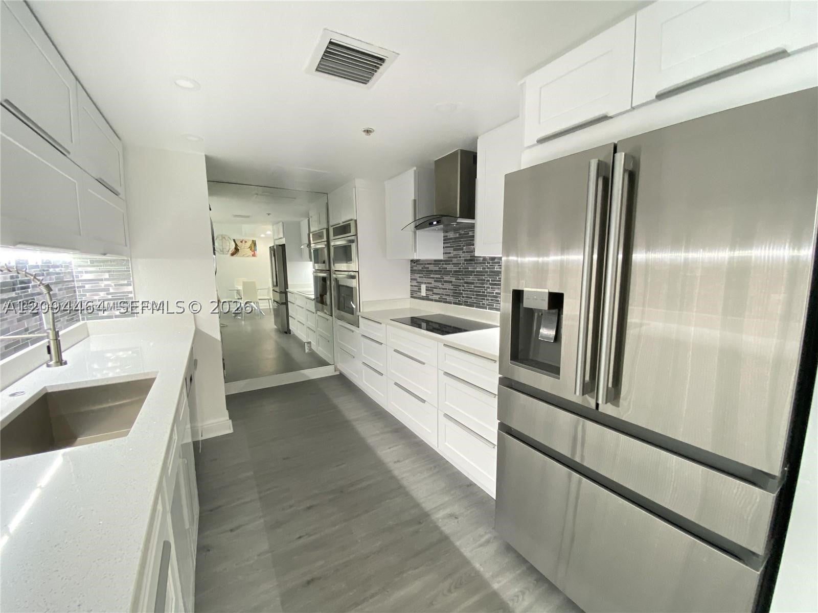 500 NE 29th St 608