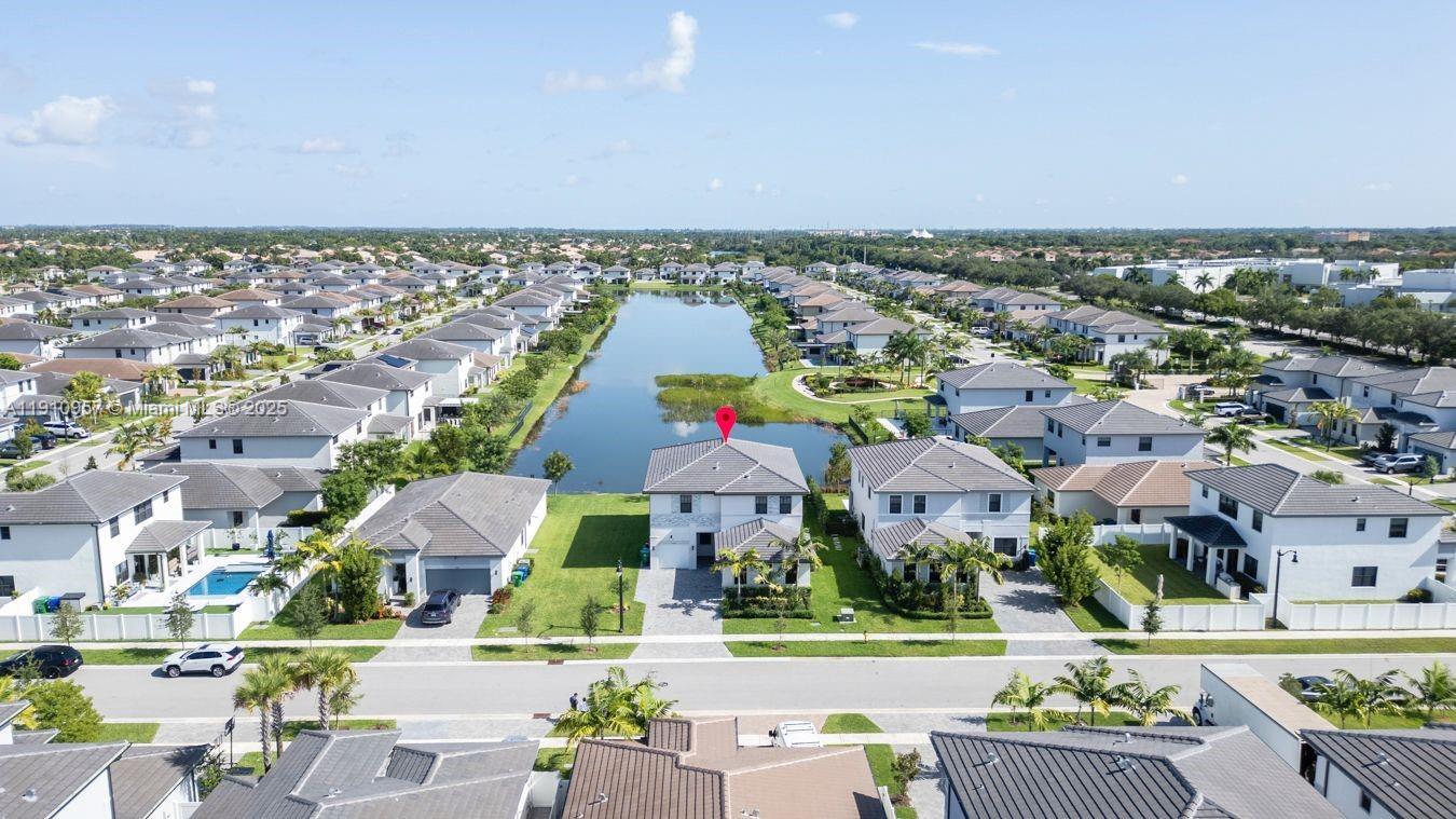 TUSCAN ISLES - Residential