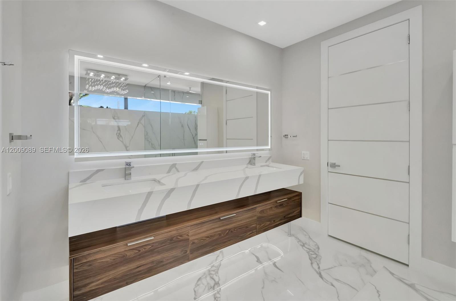 SKYVIEW HOMES CONDO - Residential