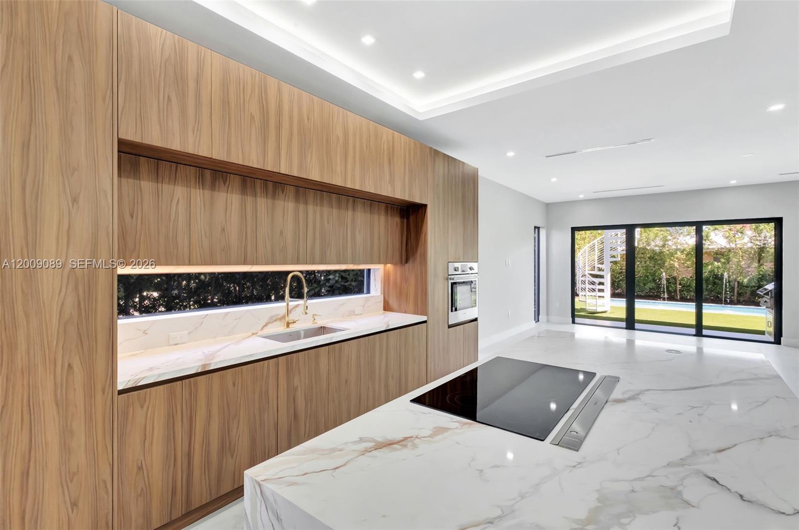 SKYVIEW HOMES CONDO - Residential