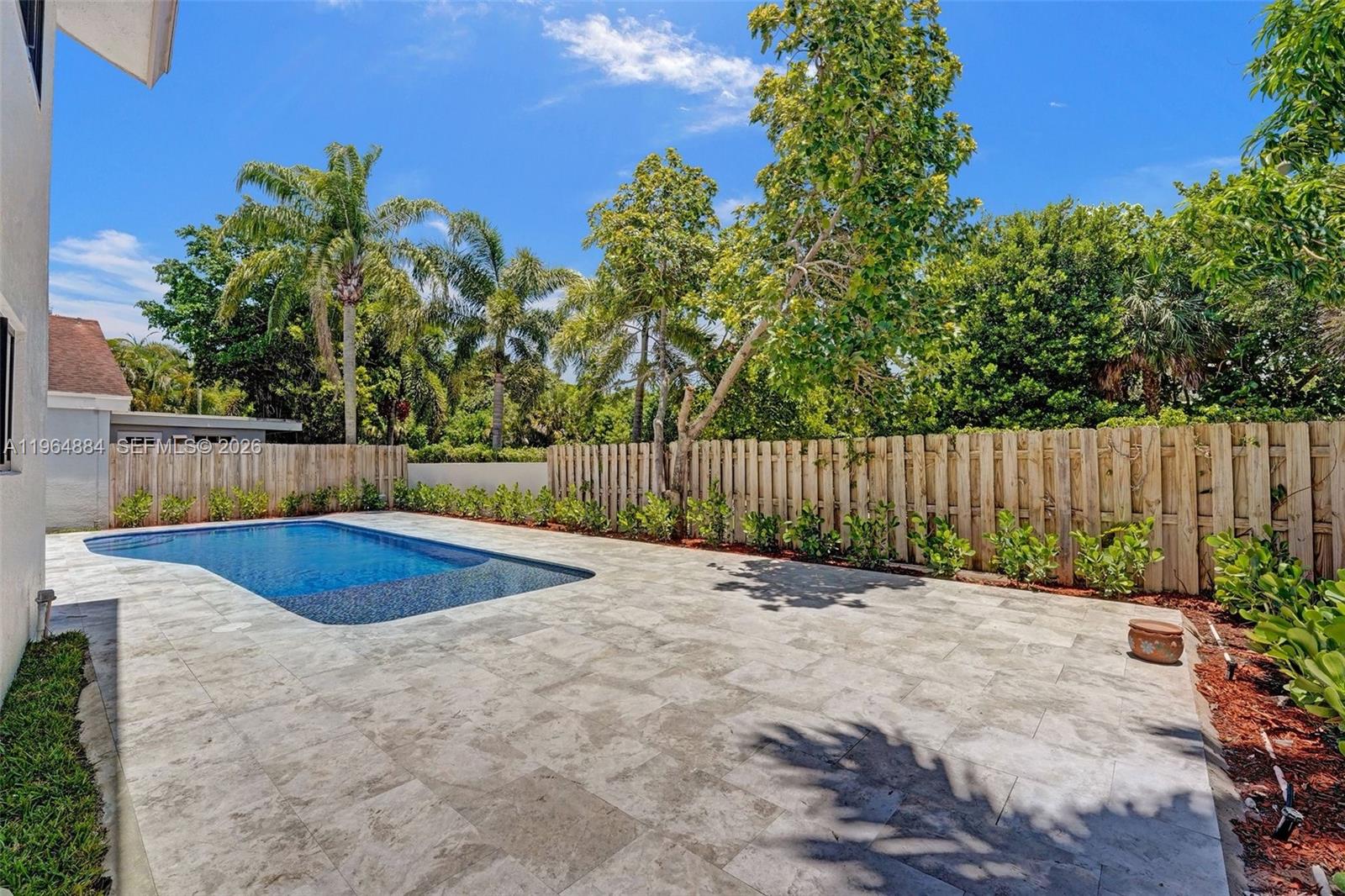 CAPTIVA - Residential