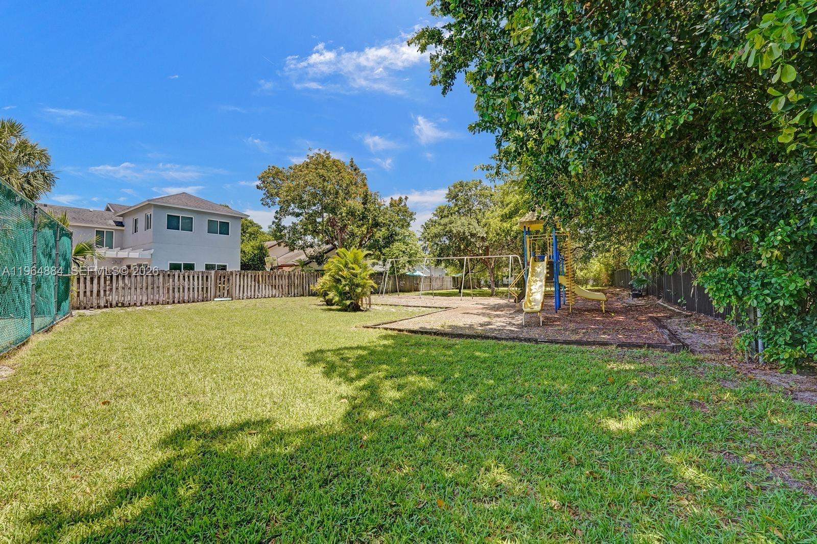 CAPTIVA - Residential