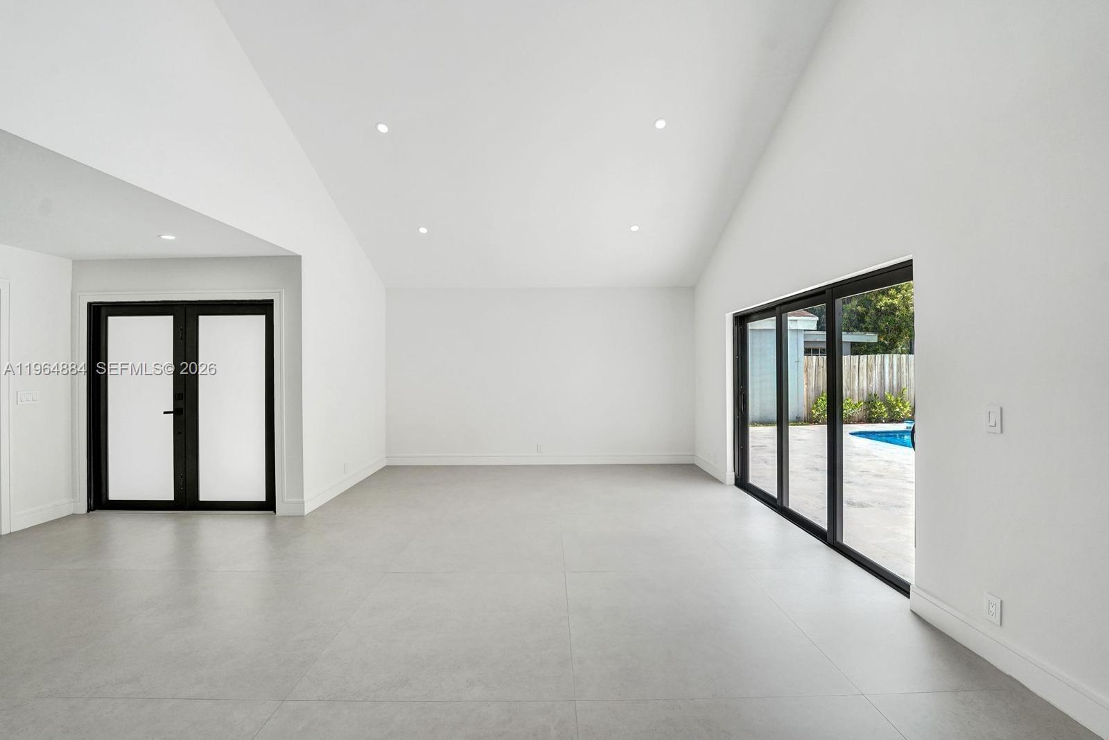 CAPTIVA - Residential