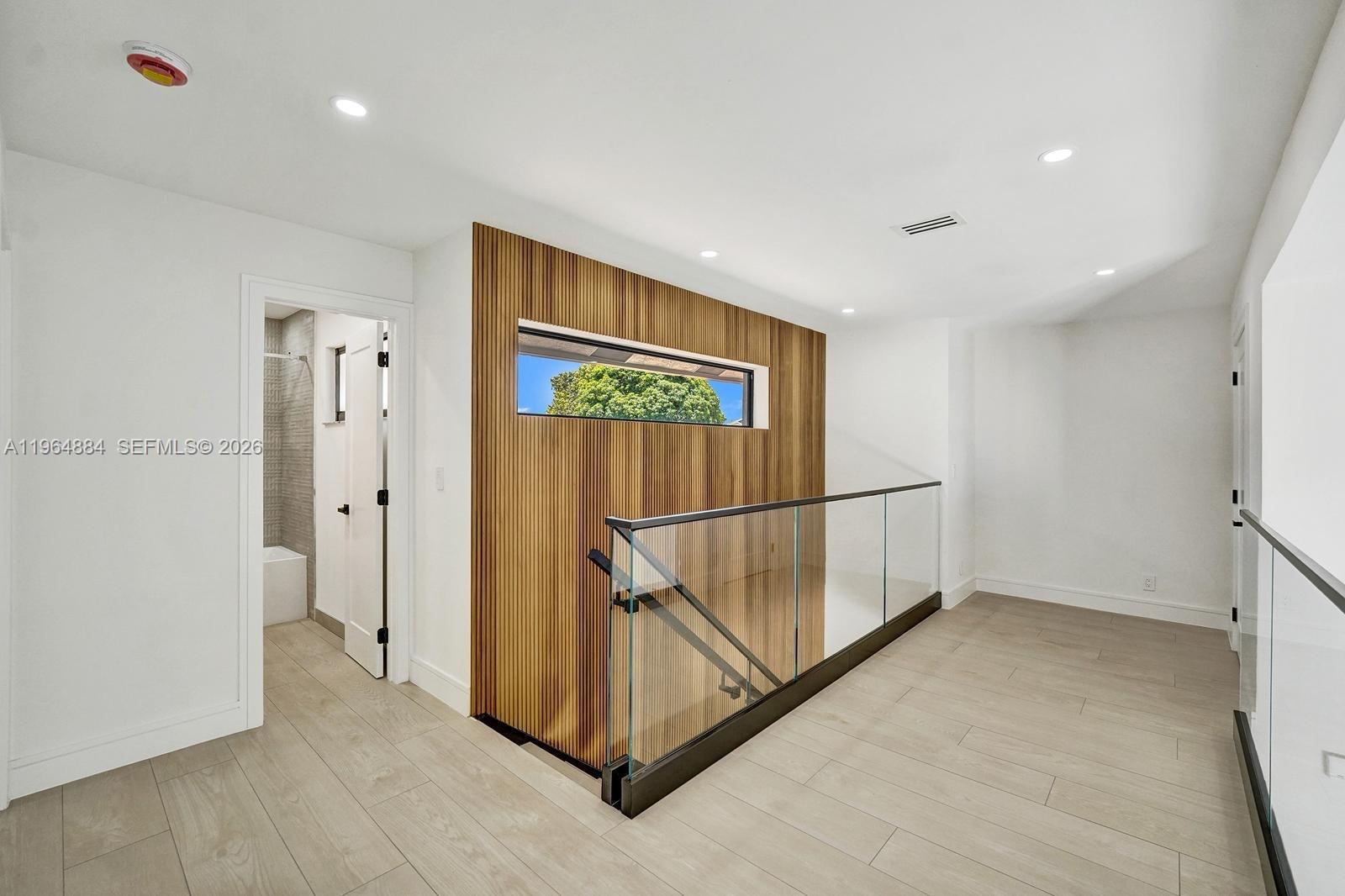 CAPTIVA - Residential