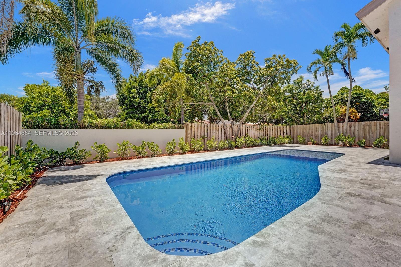 CAPTIVA - Residential