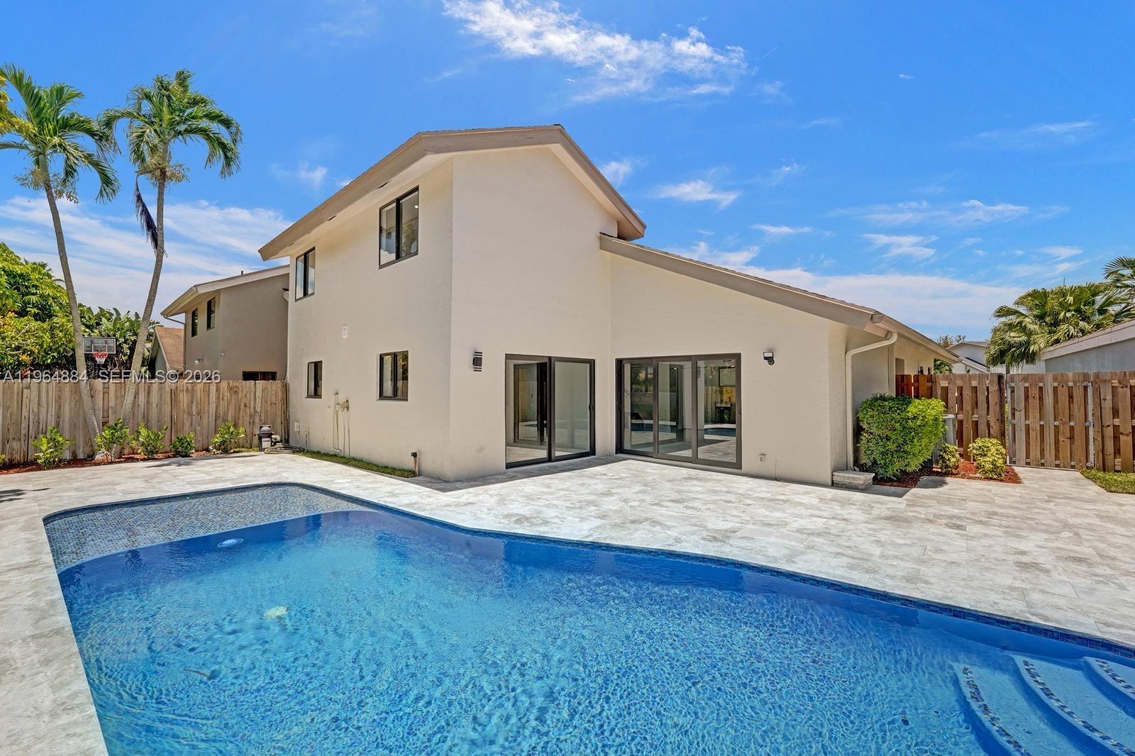 CAPTIVA - Residential