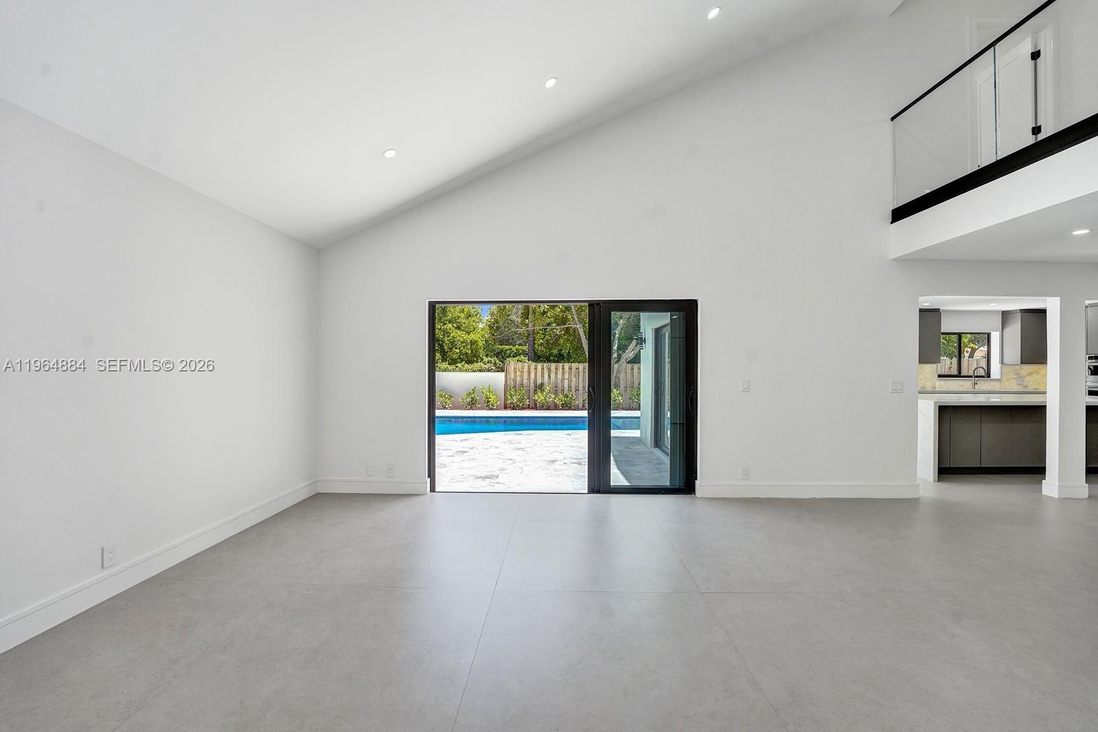 CAPTIVA - Residential