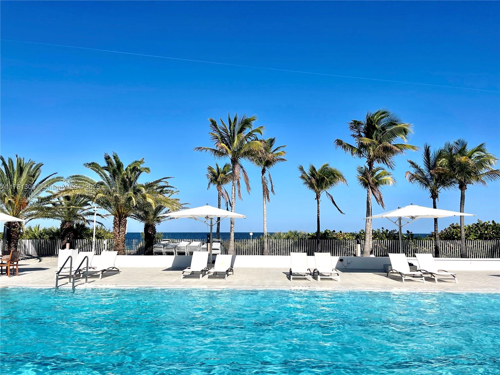 607 Ocean Dr 3K, Key Biscayne, Miami-Dade County, Florida - 2 Bedrooms  
2 Bathrooms - 