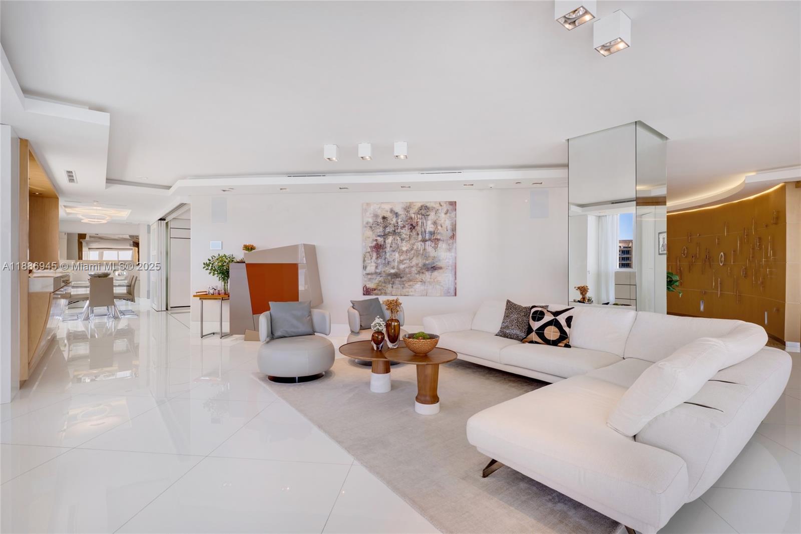 OCEAN TOWER TWO CONDO - Residential