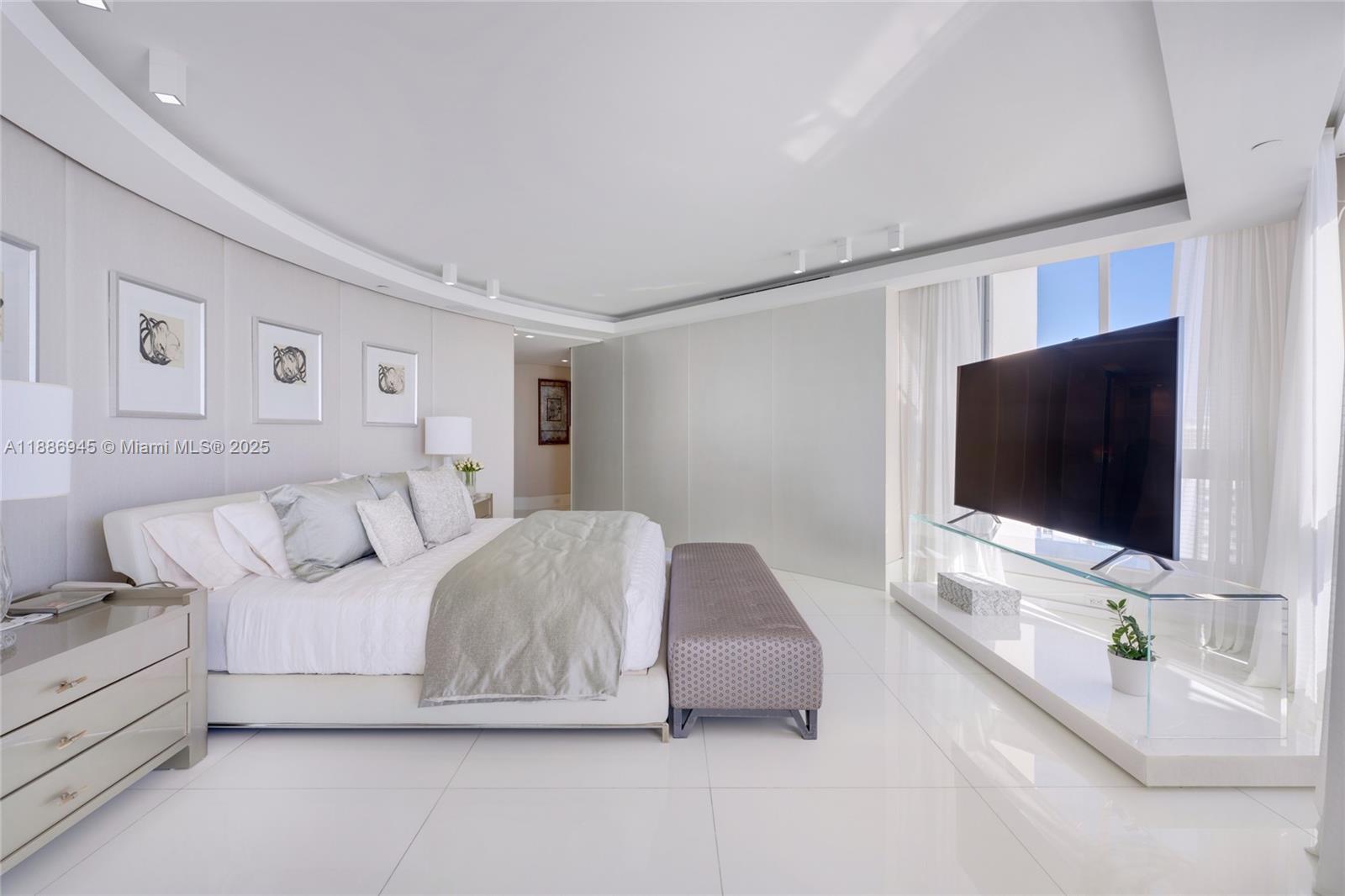 OCEAN TOWER TWO CONDO - Residential