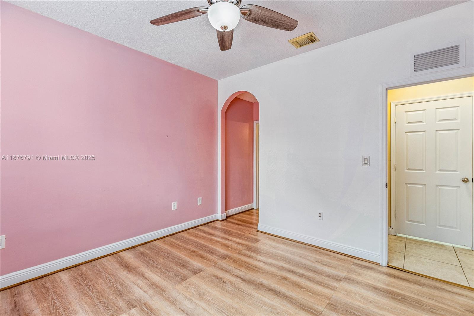 COUNTRYSIDE - Residential Lease