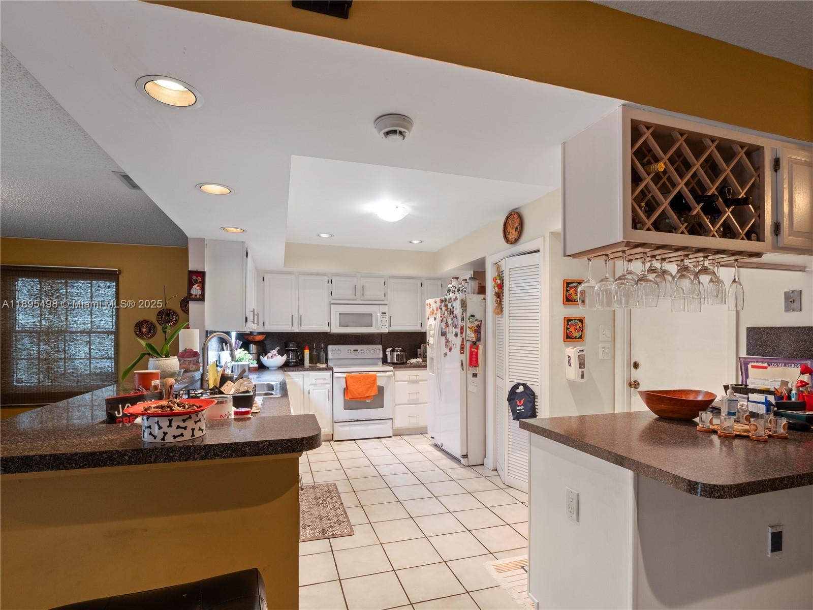 COUNTRY WALK SEC 2 - Residential