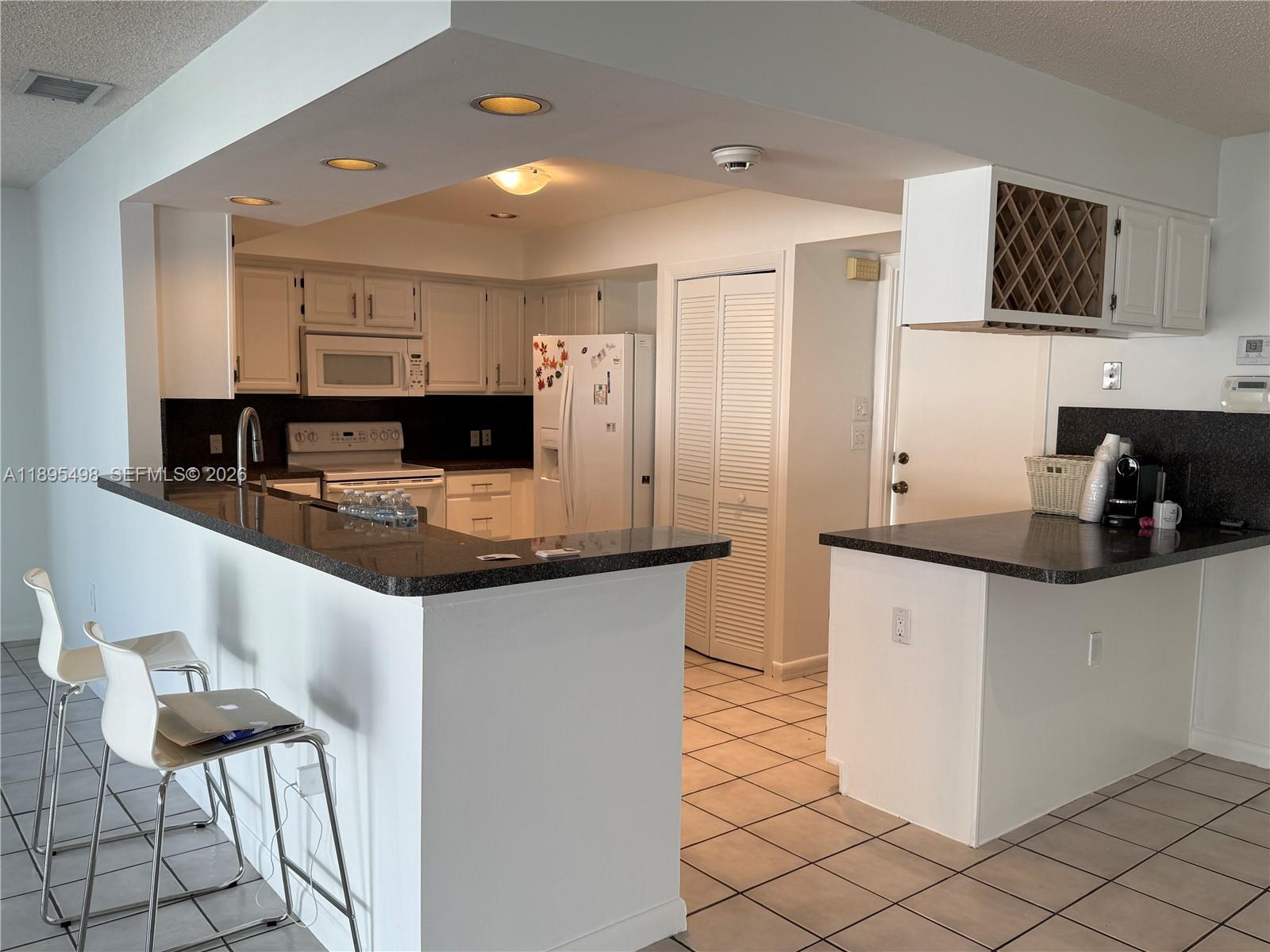 COUNTRY WALK SEC 2 - Residential