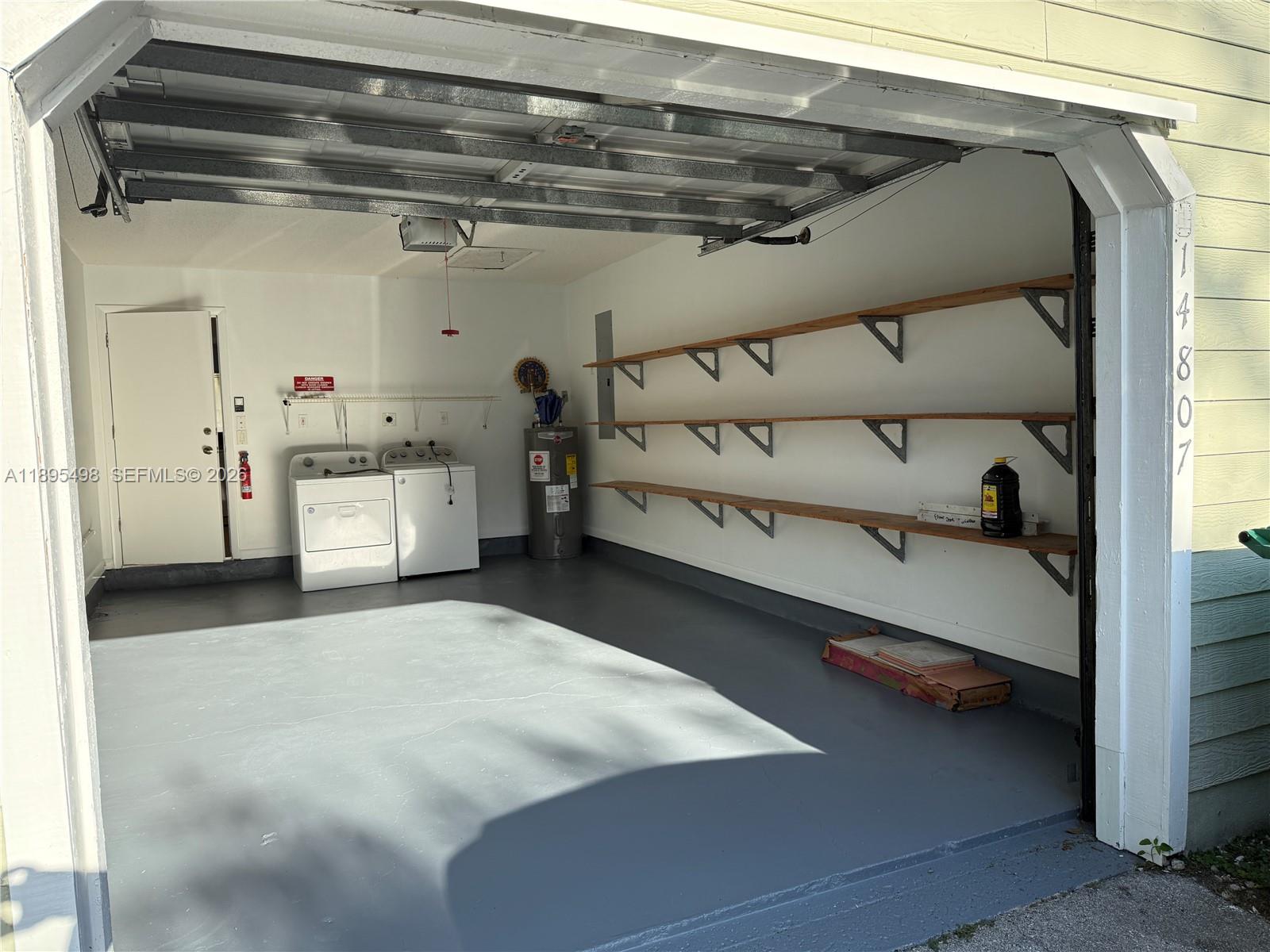 COUNTRY WALK SEC 2 - Residential