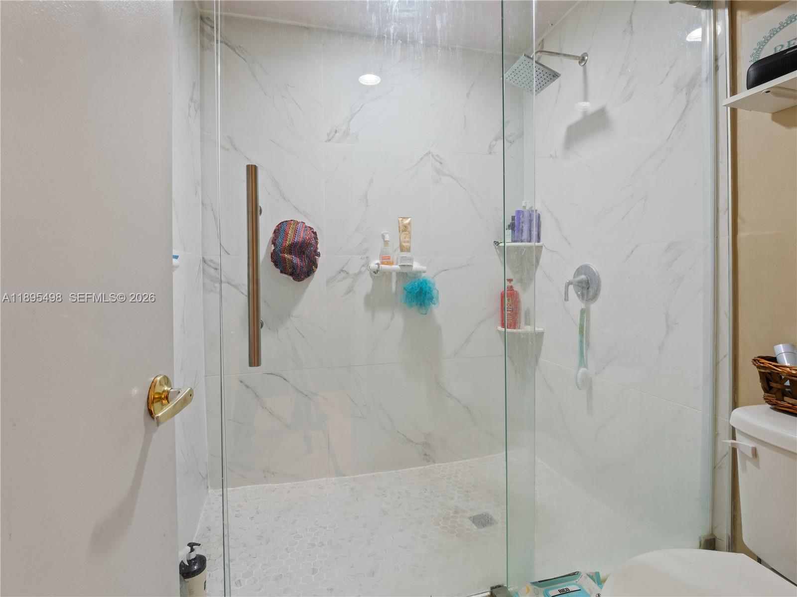 COUNTRY WALK SEC 2 - Residential