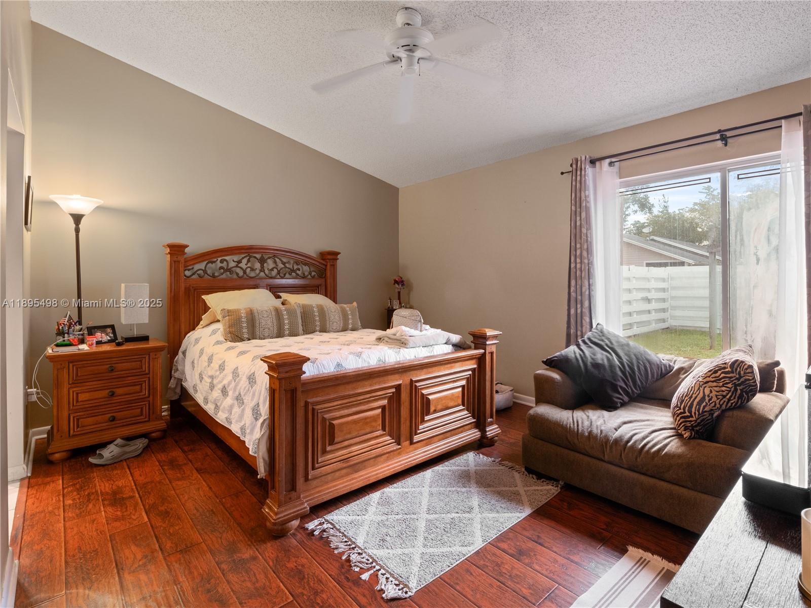 COUNTRY WALK SEC 2 - Residential