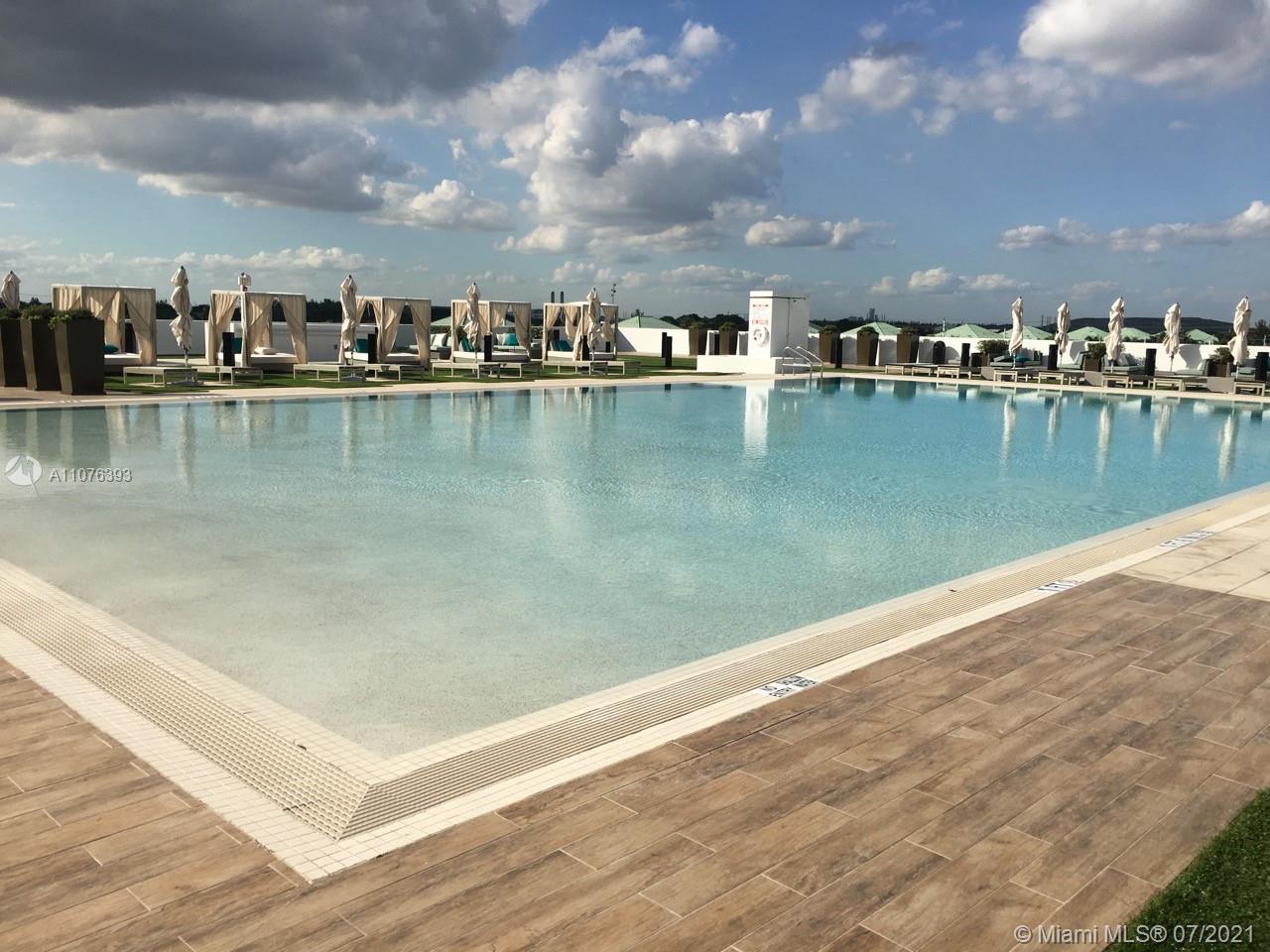 5252 PASEO CONDO - Residential