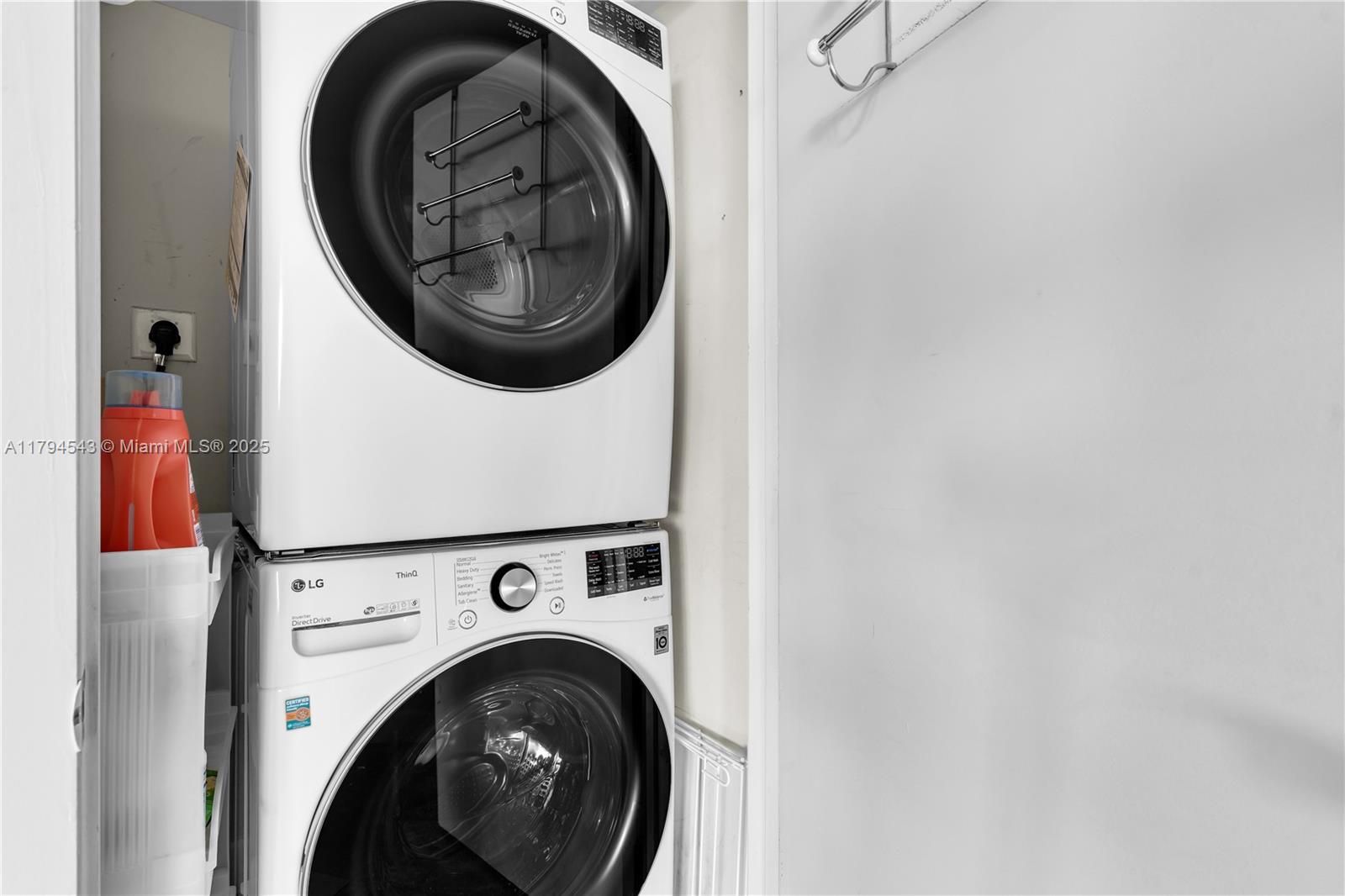 BEACH CLUB TWO CONDO - Residential Lease