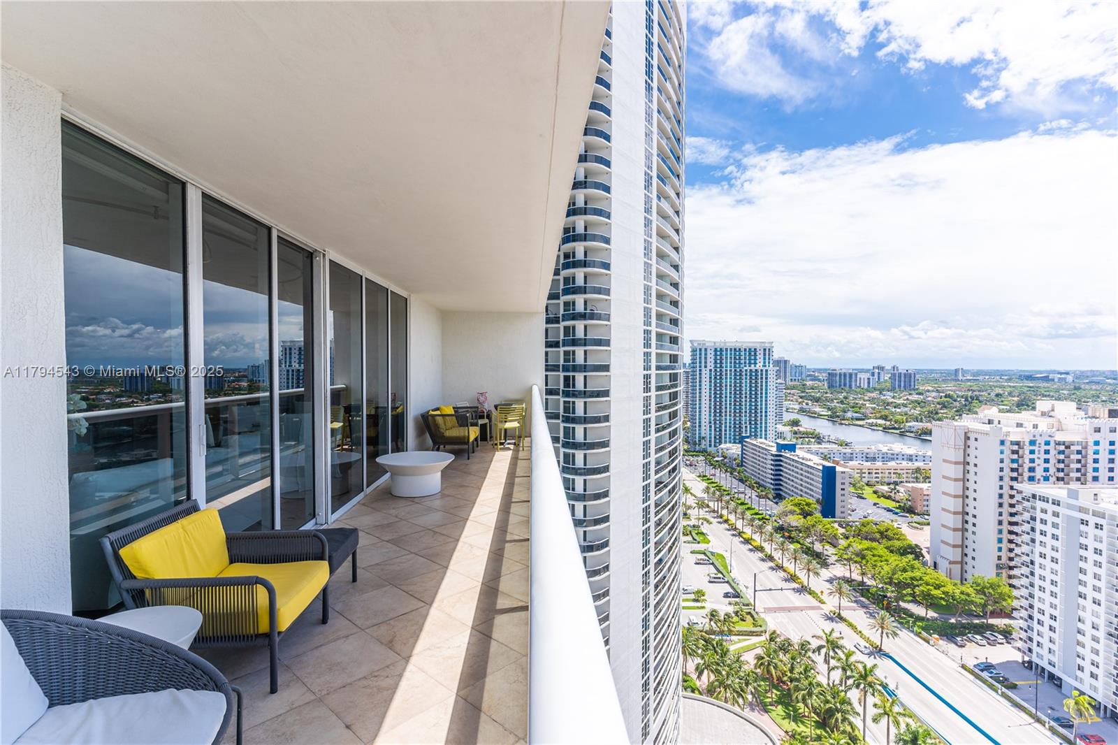 BEACH CLUB TWO CONDO - Residential Lease