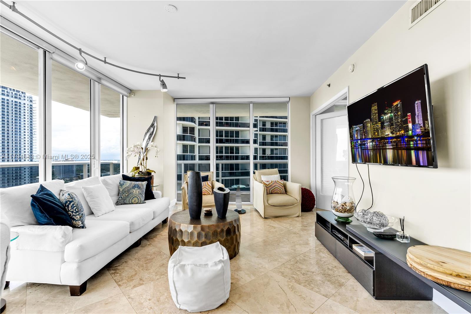 BEACH CLUB TWO CONDO - Residential Lease