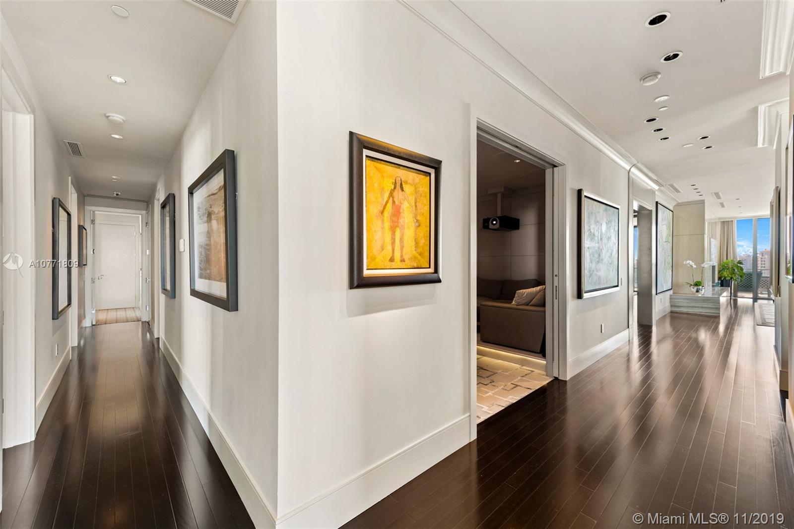 APOGEE CONDO - Residential