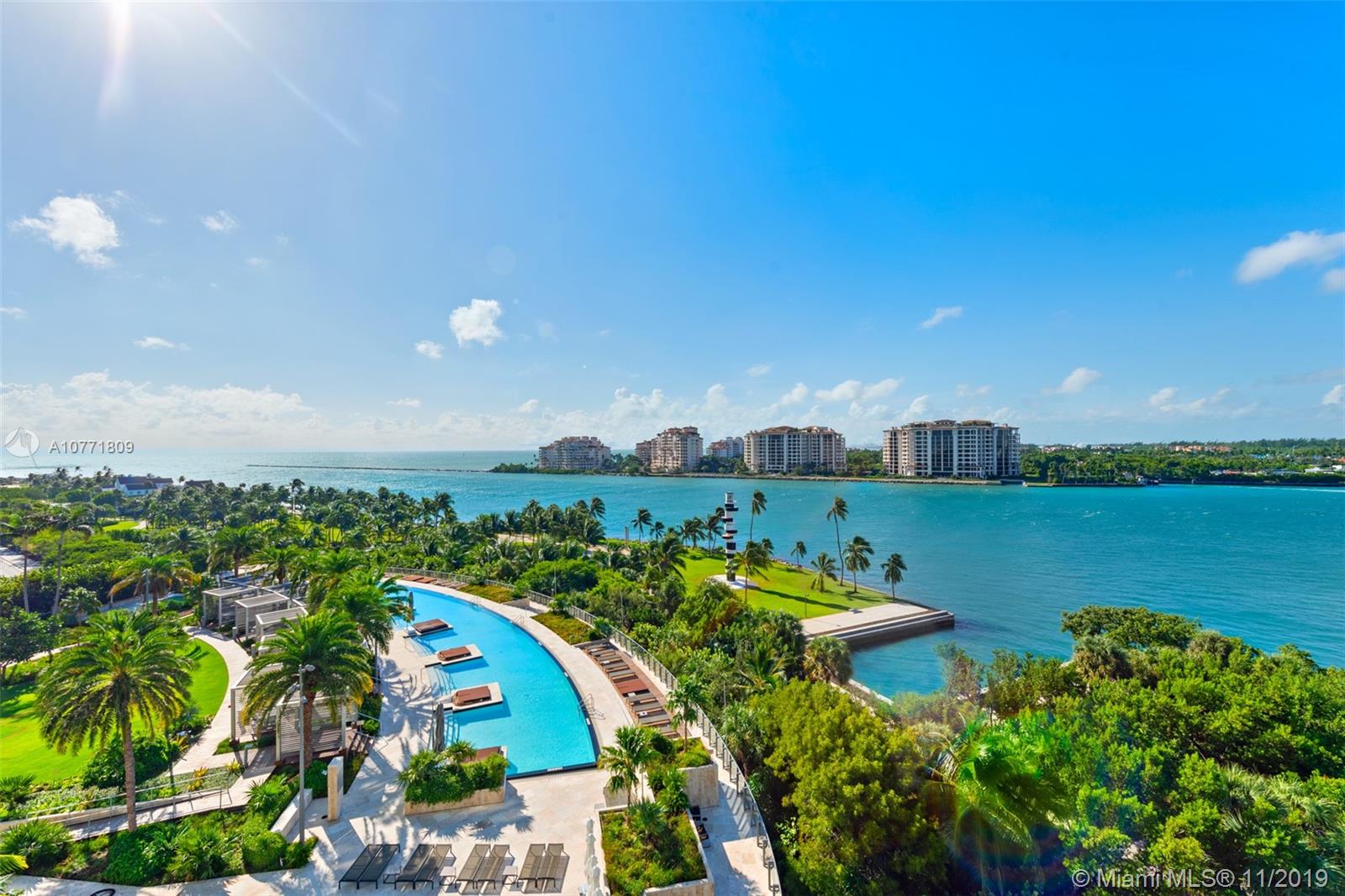 APOGEE CONDO - Residential