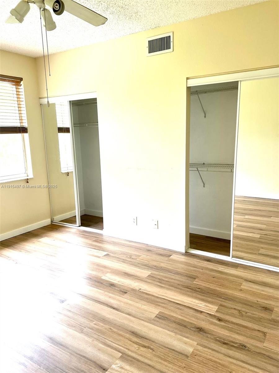 SANIBEL LAND SECT 6-NORTH - Residential