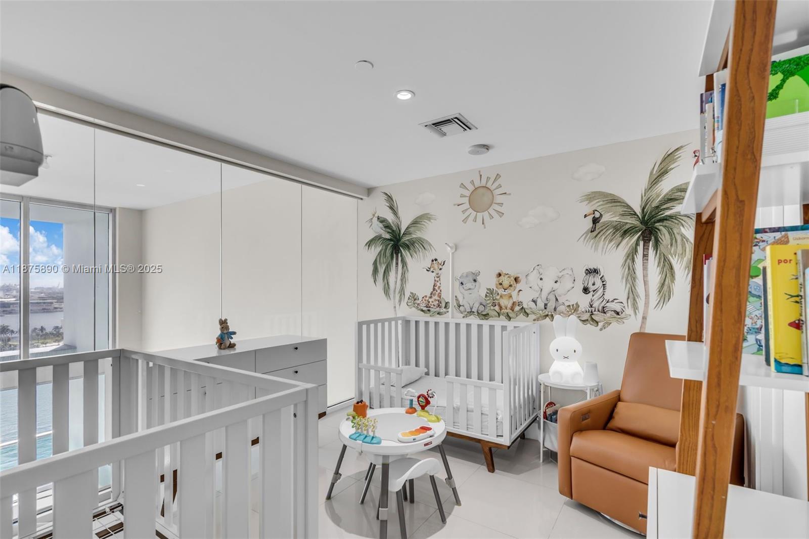 900 BISCAYNE BAY CONDO - Residential