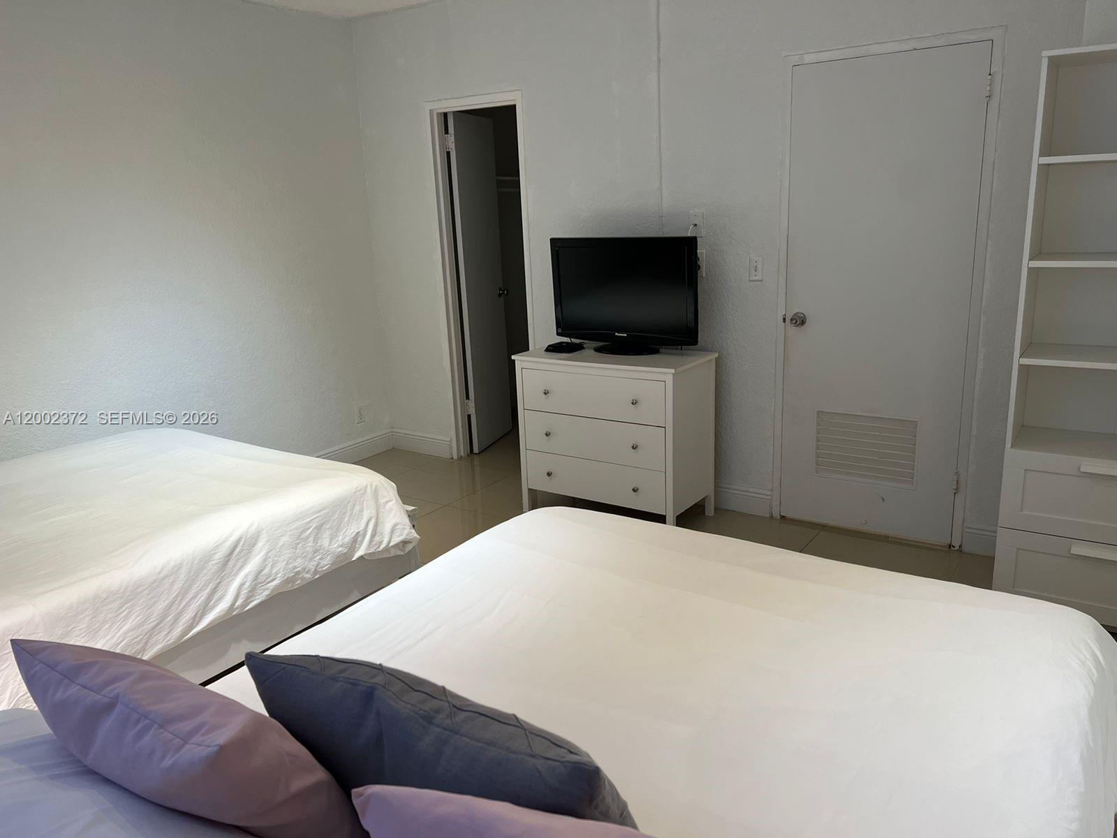 TIDES ON HOLLYWOOD BEACH - Residential