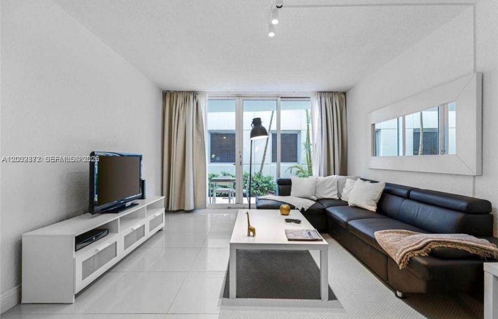 Photo of 3901 S Ocean Dr #1B, Hollywood, FL 33019 (MLS # A12002372)