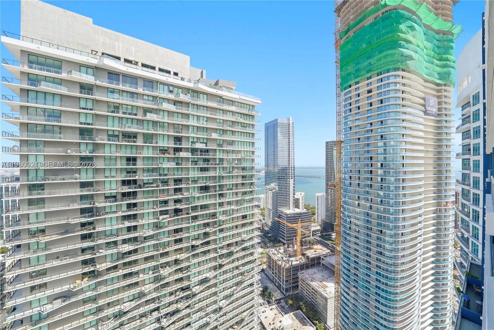 INFINITY AT BRICKELL COND - Residential