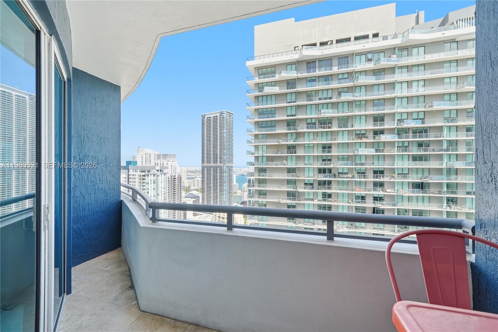 INFINITY AT BRICKELL COND - Residential