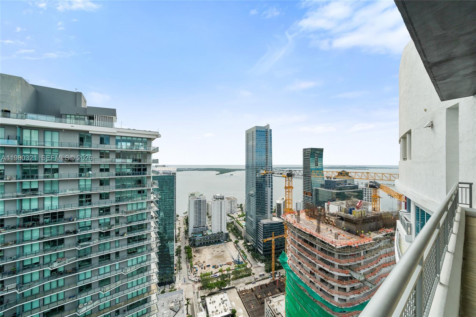 INFINITY AT BRICKELL COND - Residential