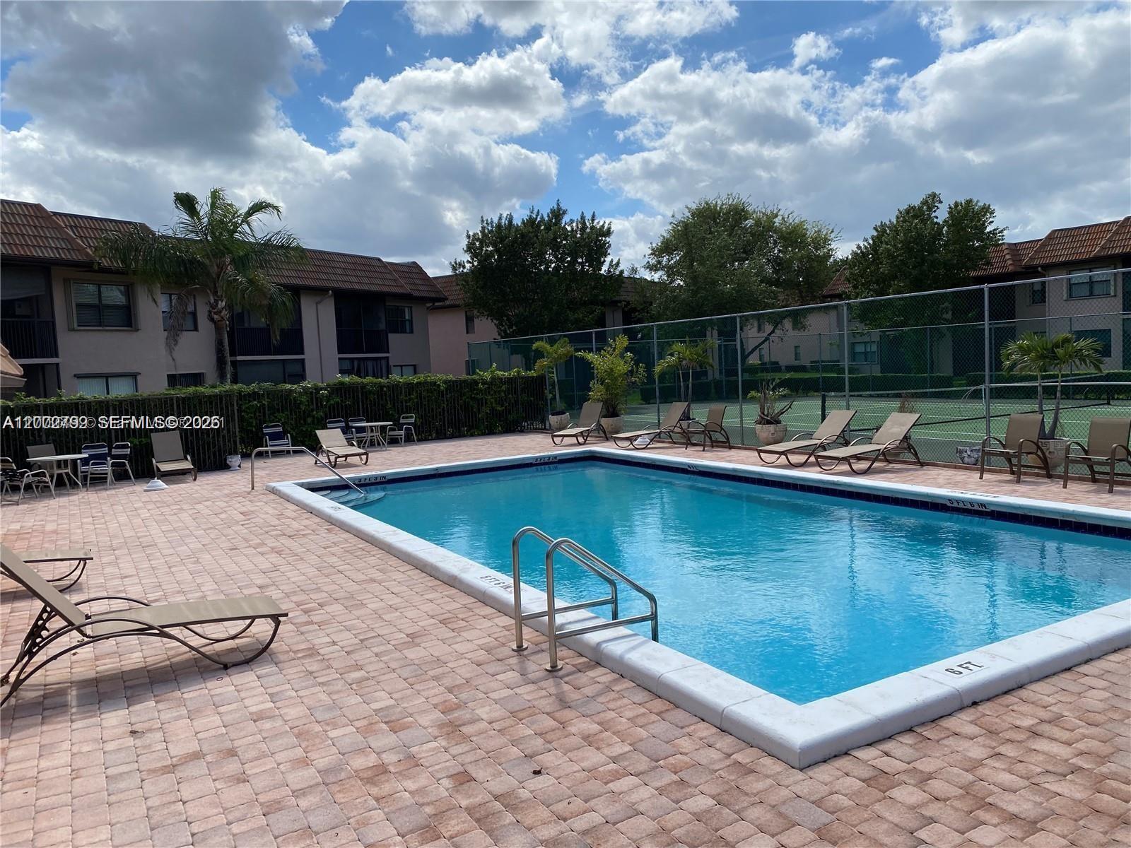 FAIRVIEW AT PEMBROKE POIN - Residential Lease