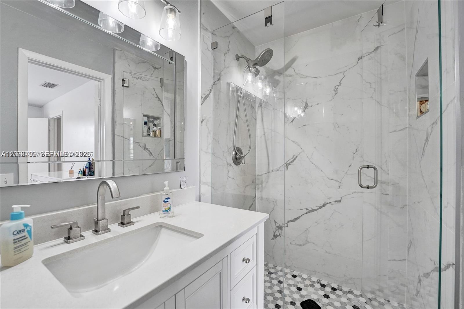 FAIRVIEW AT PEMBROKE POIN - Residential Lease