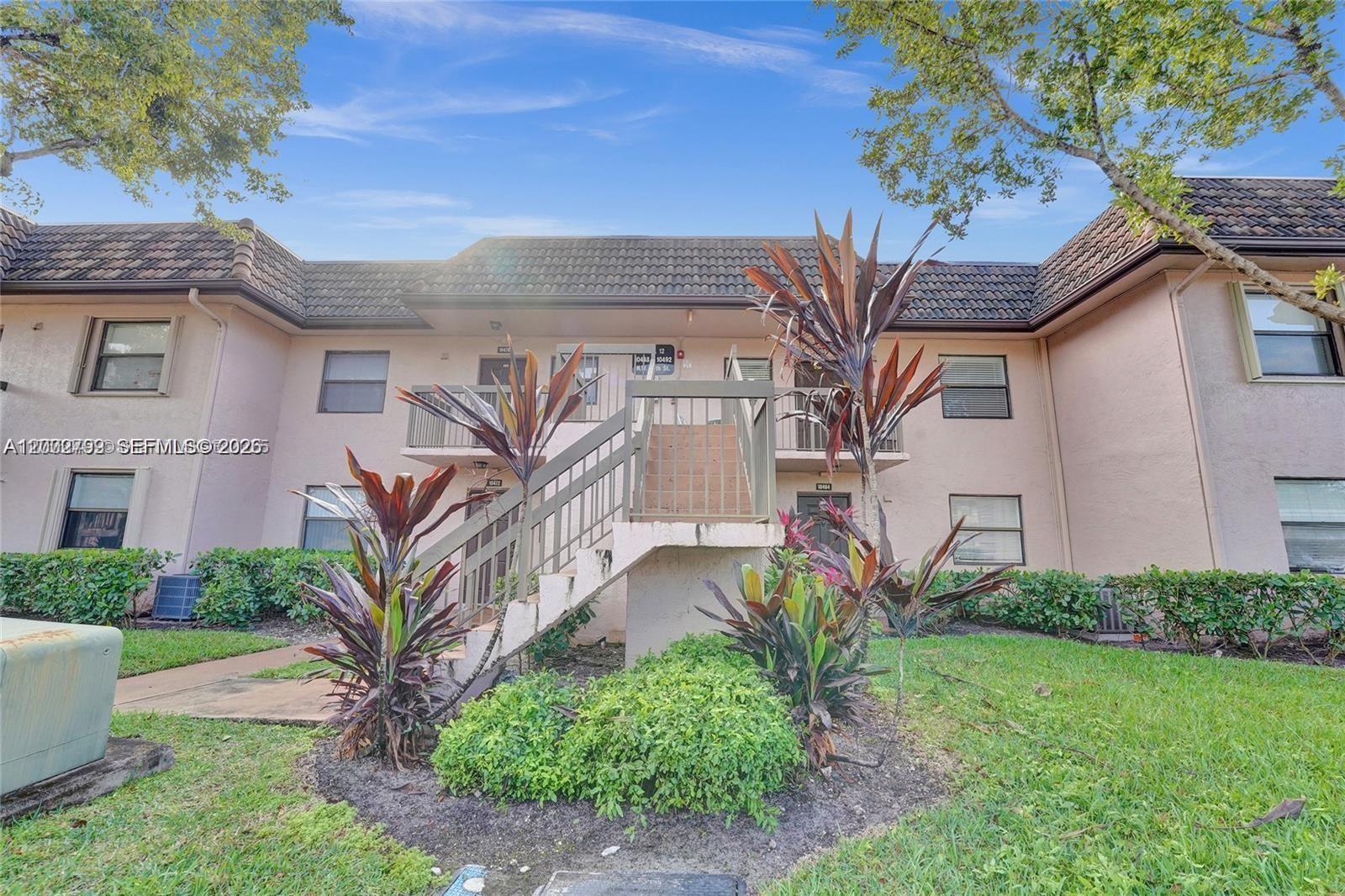 FAIRVIEW AT PEMBROKE POIN - Residential Lease
