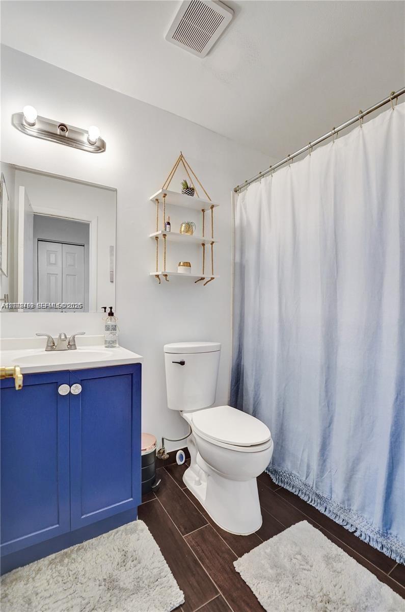 FAIRVIEW AT PEMBROKE POIN - Residential Lease