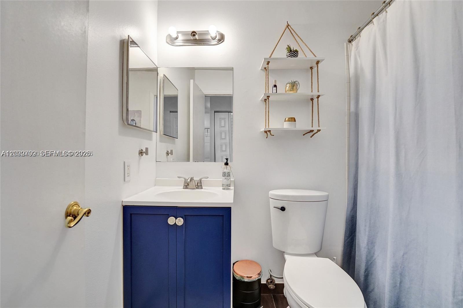 FAIRVIEW AT PEMBROKE POIN - Residential Lease