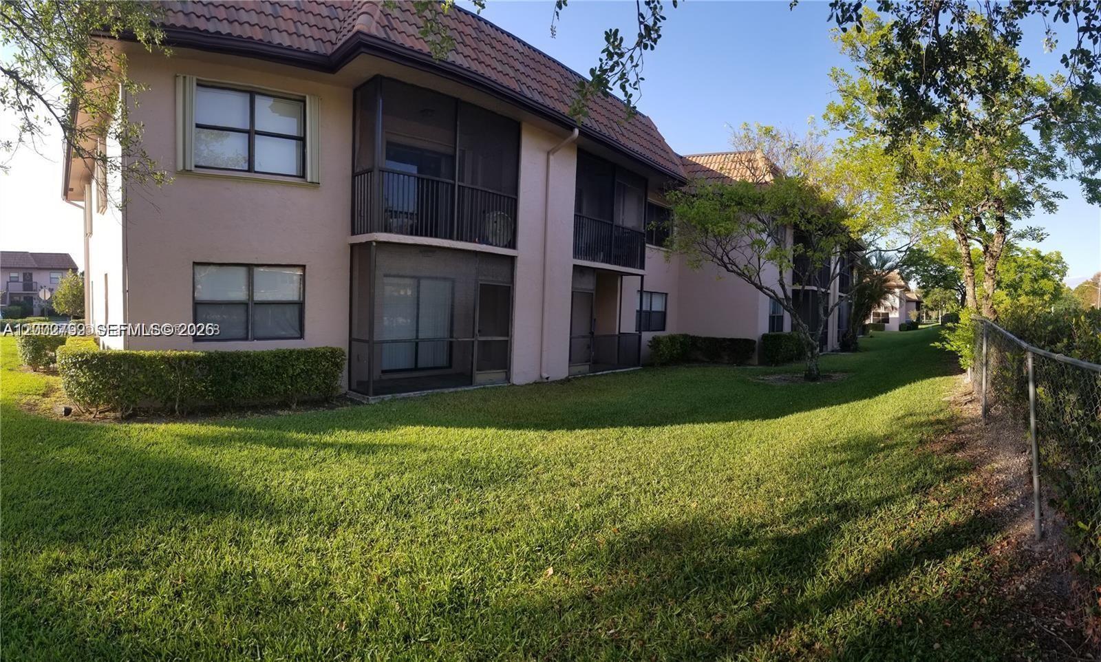 FAIRVIEW AT PEMBROKE POIN - Residential Lease